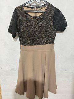 Lace dress cream