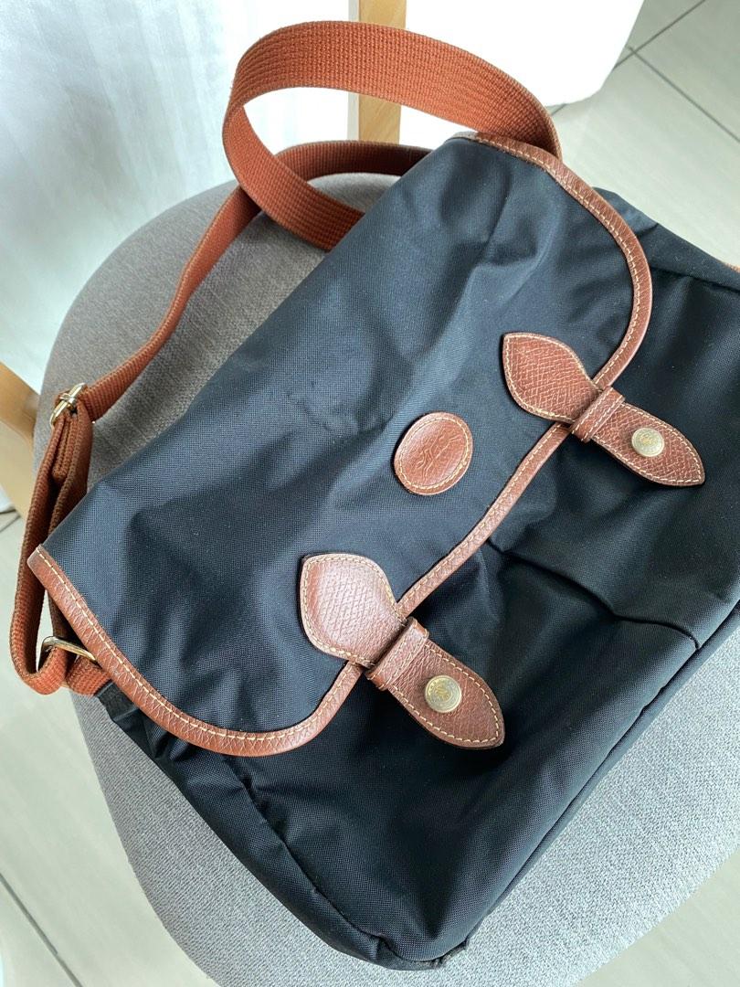 LONGCHAMP France Brown Nylon Leather Field Messenger Bag