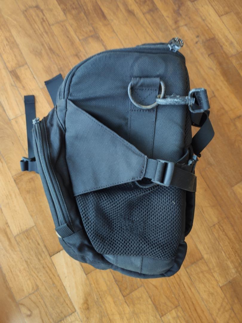 Lowepro Specialist 85 AW Camera Shoulder Bag/Beltpack, Photography ...