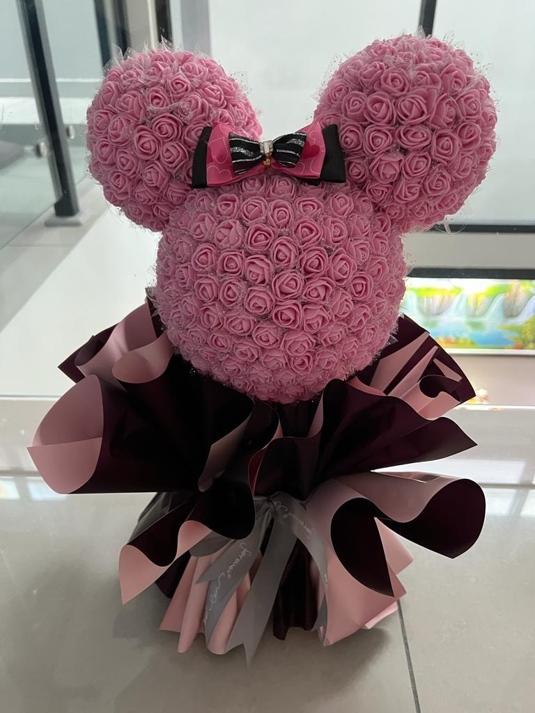 Mickey Flower Bouquet, Hobbies & Toys, Stationery & Craft, Flowers
