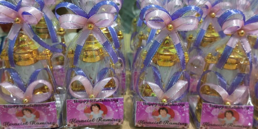 Souvenirs for birthday boy shop