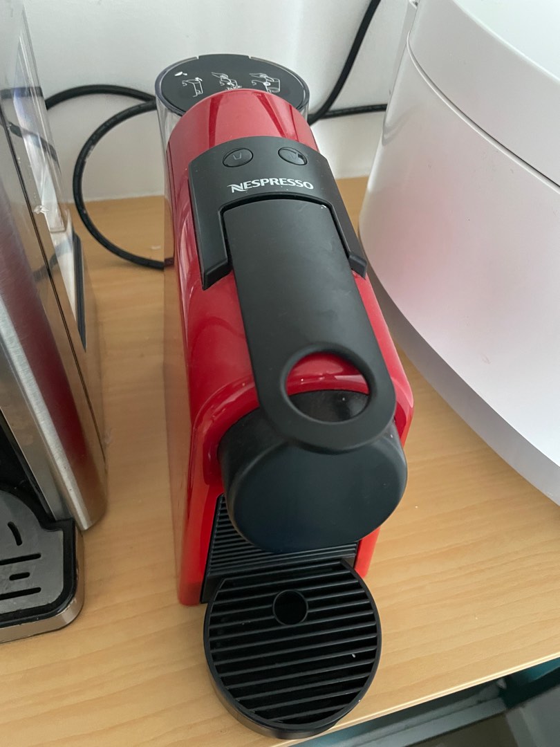 Nespresso essenza mini coffee machine red espreso, TV & Home Appliances