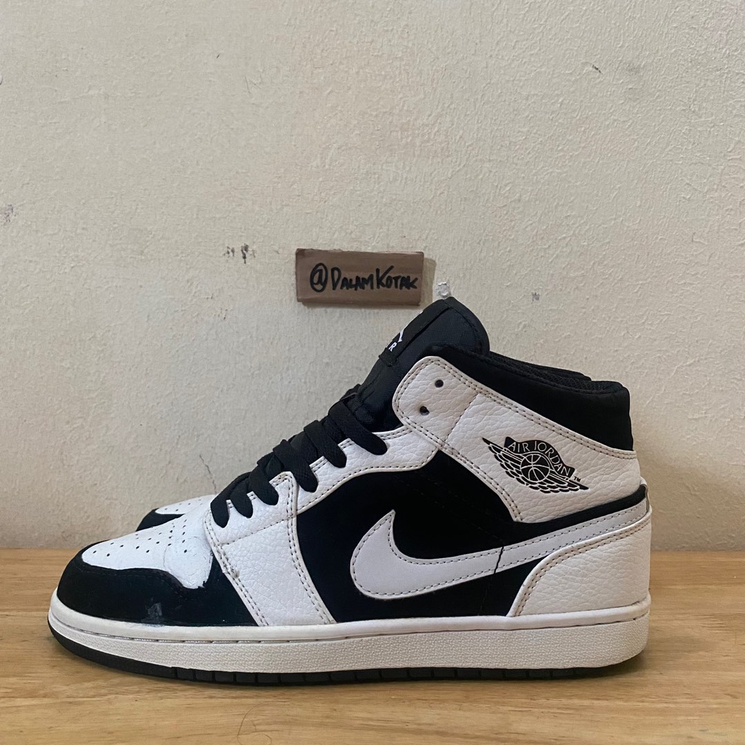 nike air jordan 1 tuxedo