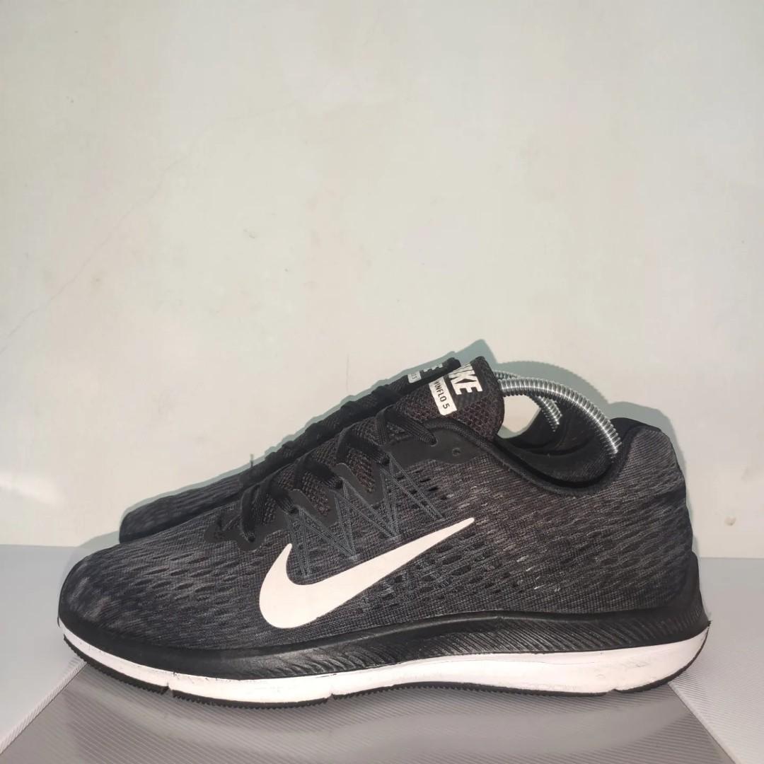 Nike winflo 5 wide clearance