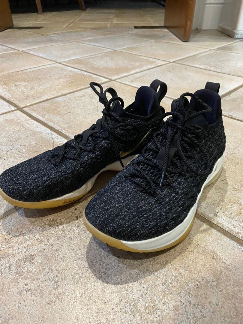 Lebron 15 low black gum top