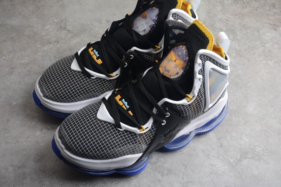 Nike LeBron 19 EP Hardwood Classic