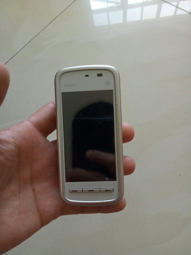 Nokia 5230, Mobile Phones & Gadgets, Mobile Phones, Early Generation Mobile  Phones on Carousell