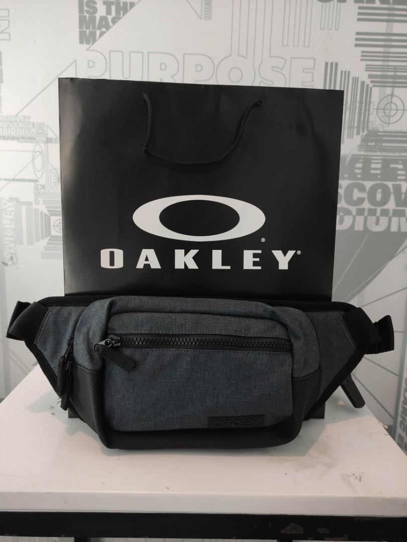 Oakley training belt bag deals