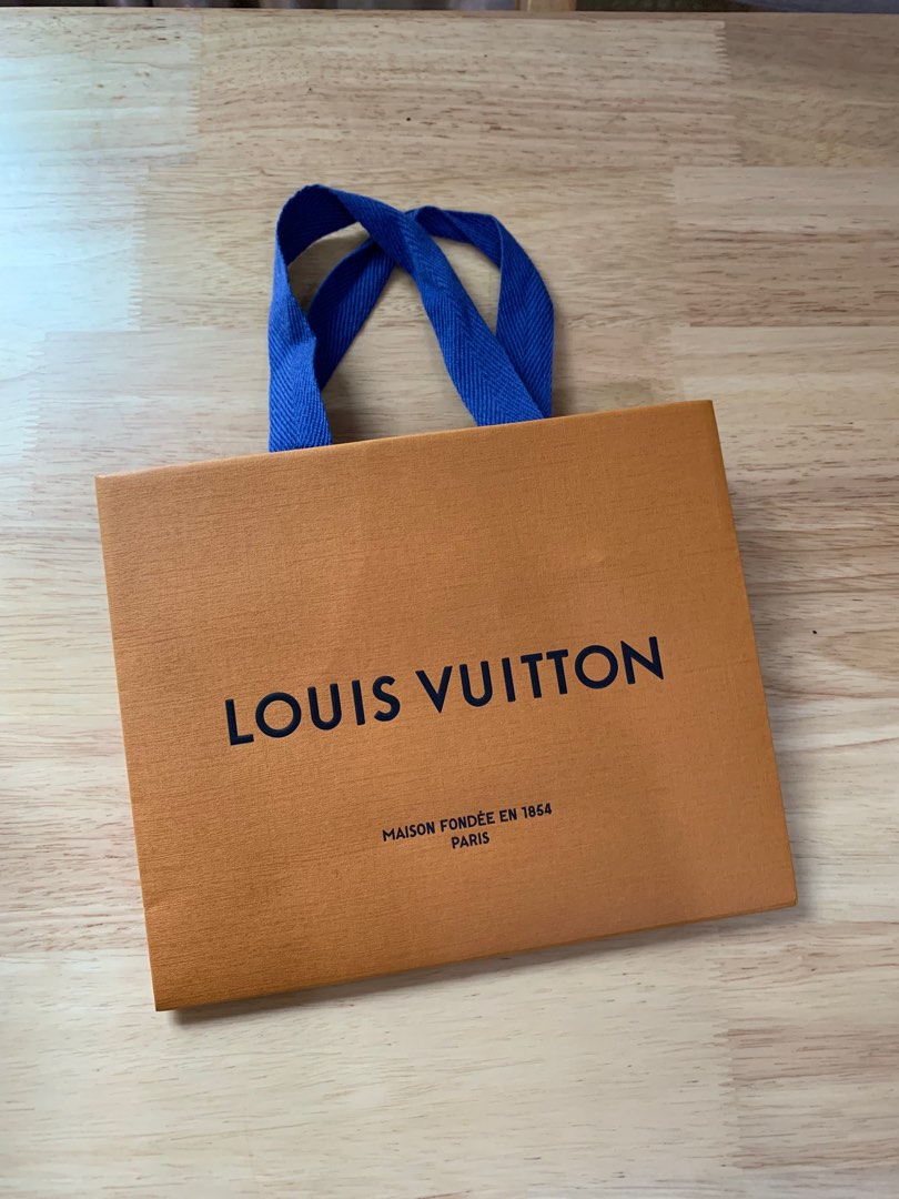 ORIGINAL LOUIS VUITTON PAPER BAG, Luxury, Bags & Wallets on Carousell