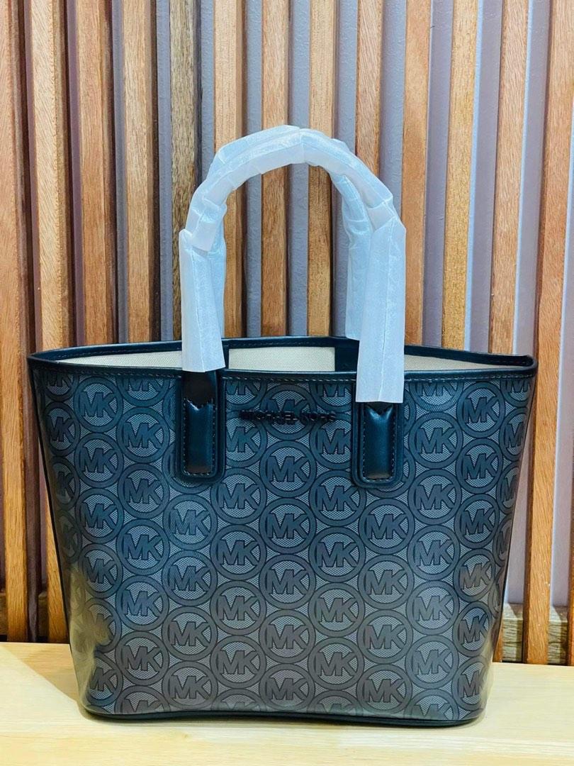 💯ORIGINAL MICHAEL KORS SMALL JODIE (Category: Luxury Bags & Wallets) located in Quezon City. Submitted by ashongsstore (Listing ID 1183336633, Image 2). Description: 〽️MICHAEL K0RS〽️ 🇵🇭ONHAND🇵🇭 SMALL JODIE PHP4990 each ‼️Please look at our pictures as that is exactly what you are purchasing‼️ 💯GUARANTEED ORIGINAL AND AUTHENTIC or TRIPLE YOUR MONEY BACK! Not REPLICA, OEM, TOP GRADE QUALITY, AUTHENTIC QUALITY or Any other Terms to DENOTE FAKE