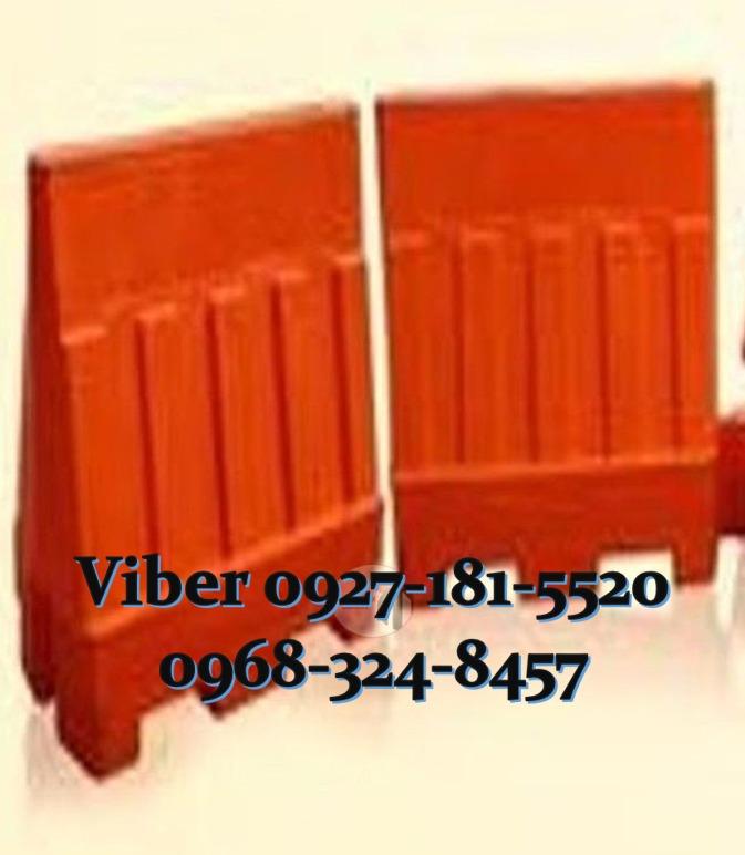 plasti road barrier sb3, Commercial & Industrial, Construction Tools