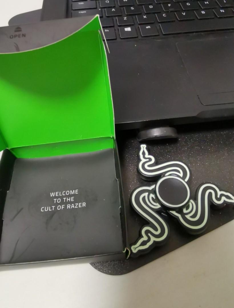 Razer Fidget Spinner (Category: Controllers) located in Paranaque City. Submitted by kandkclothing (Listing ID 1183362031, Image 2). Description: For Razer fanatics! get Free when you purchase any Razer peripherals from my listing.
