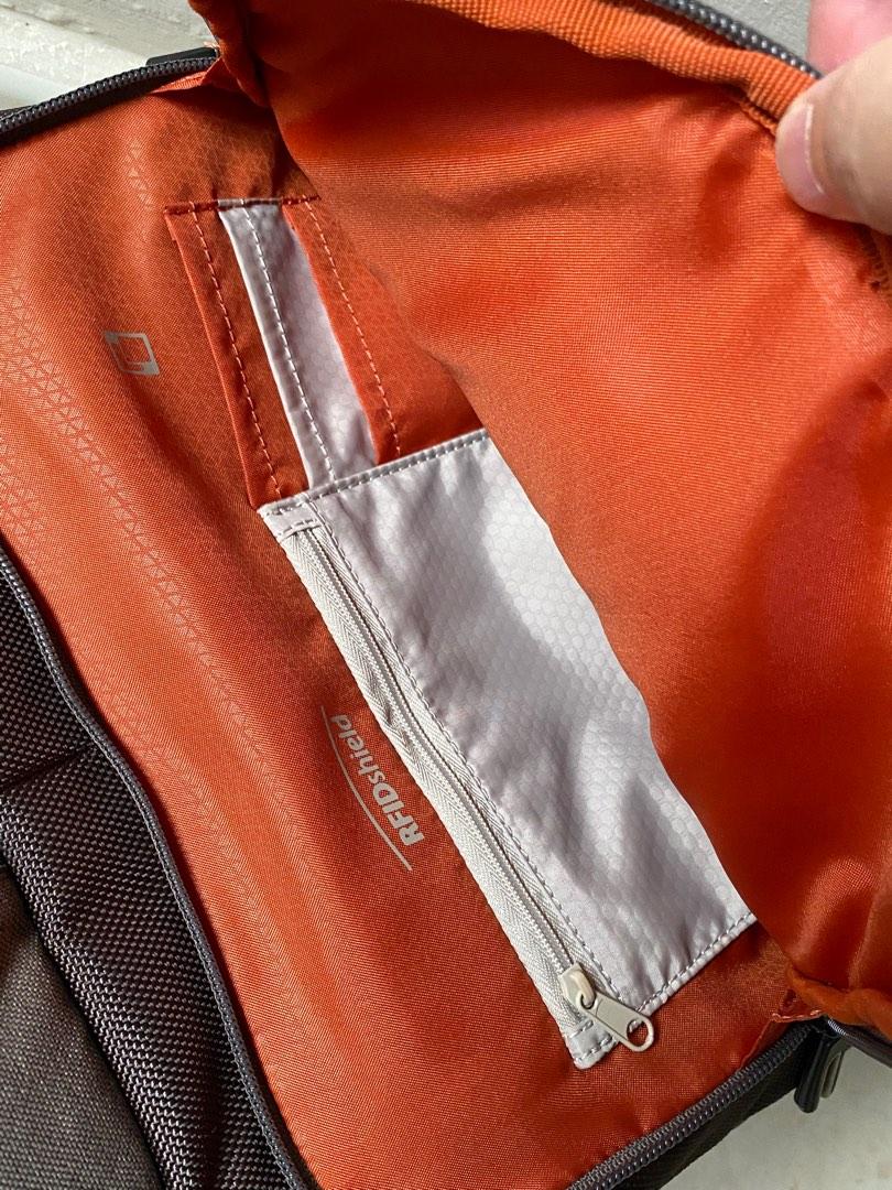 Samsonite Backpack, Men's Fashion, Bags, Backpacks on Carousell