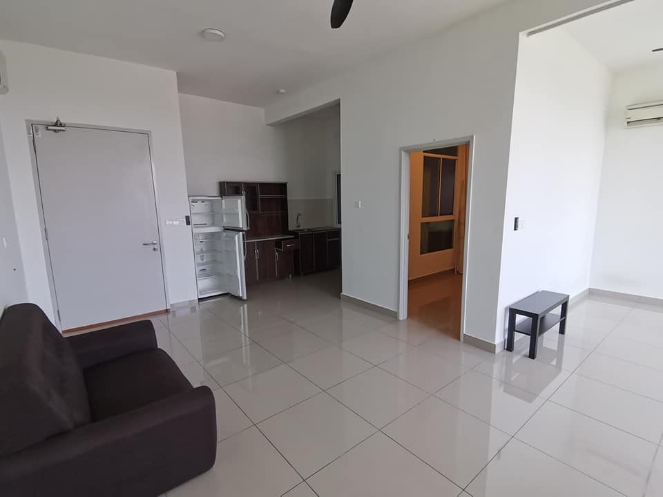 Saville D'lake Puchong Studio +1 room, Property, Rentals on Carousell
