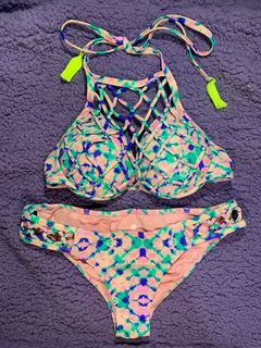 (Category: ) located in . Submitted by anicastle (Listing ID 1183262785, Image 1). Description: .