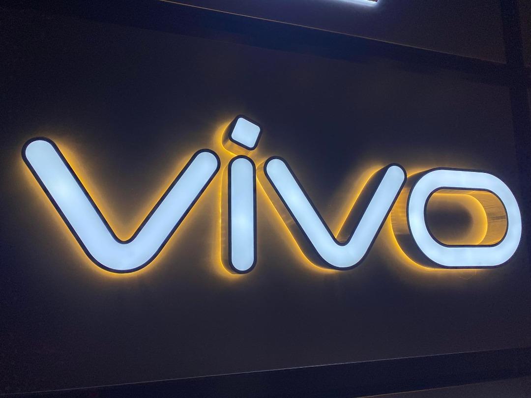 SIGNAGE MAKERS / PANAFLEX, STAINLESS HOOK EDGE, BACKLIGHTED AND FRONT ...