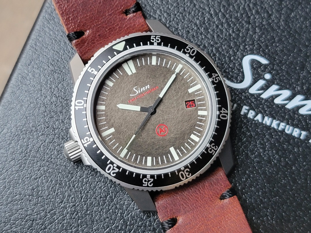 Sinn EZM3.F.V 日本限量版100隻EZM3FV, 名牌, 手錶- Carousell