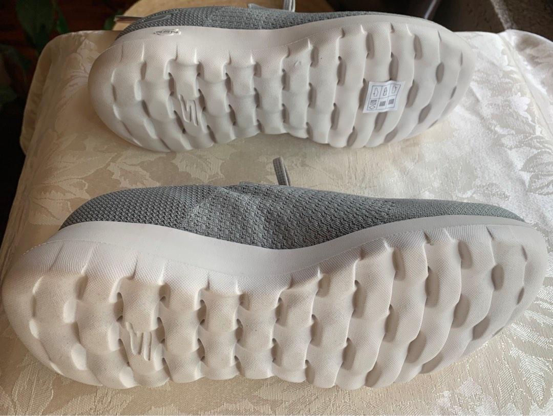 womens skechers air cooled