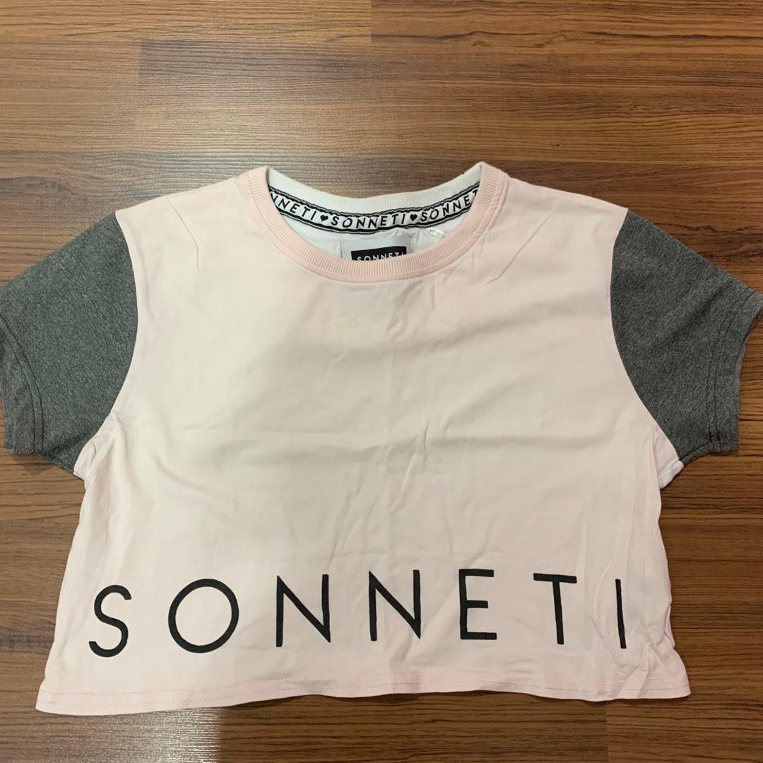 Sonneti Cropped Top Women s Fashion Activewear on Carousell