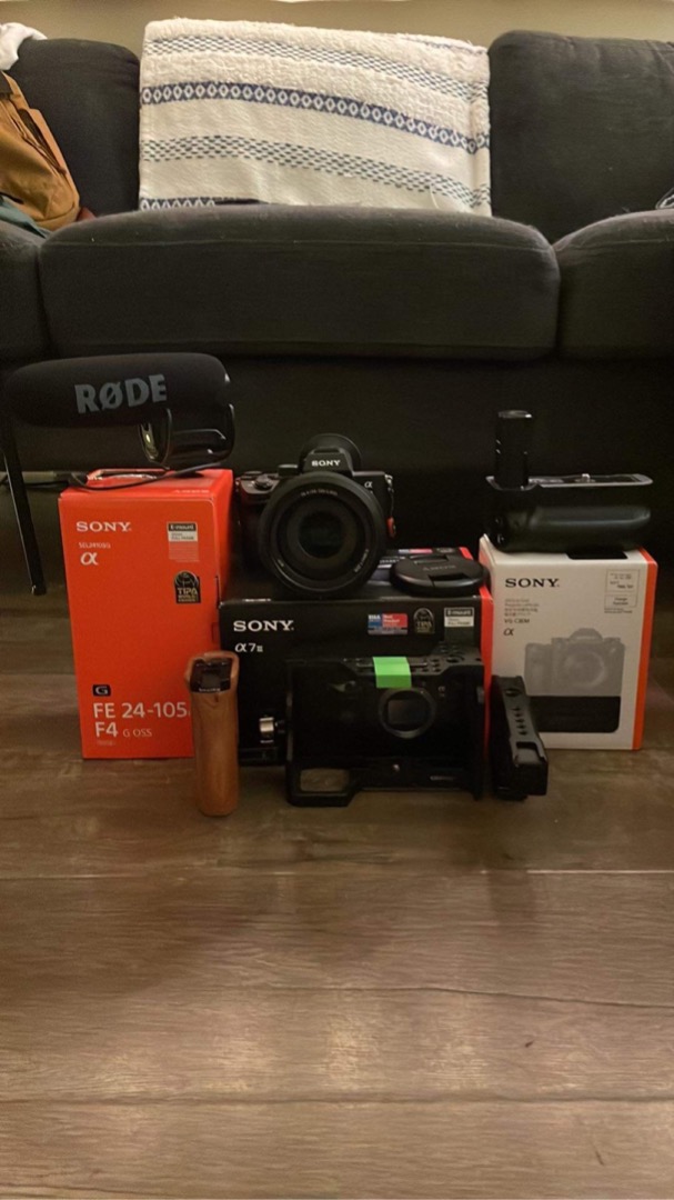 Sony A7 iii + FE 24-105 G OSS + Rode mic pro + more!, Photography ...