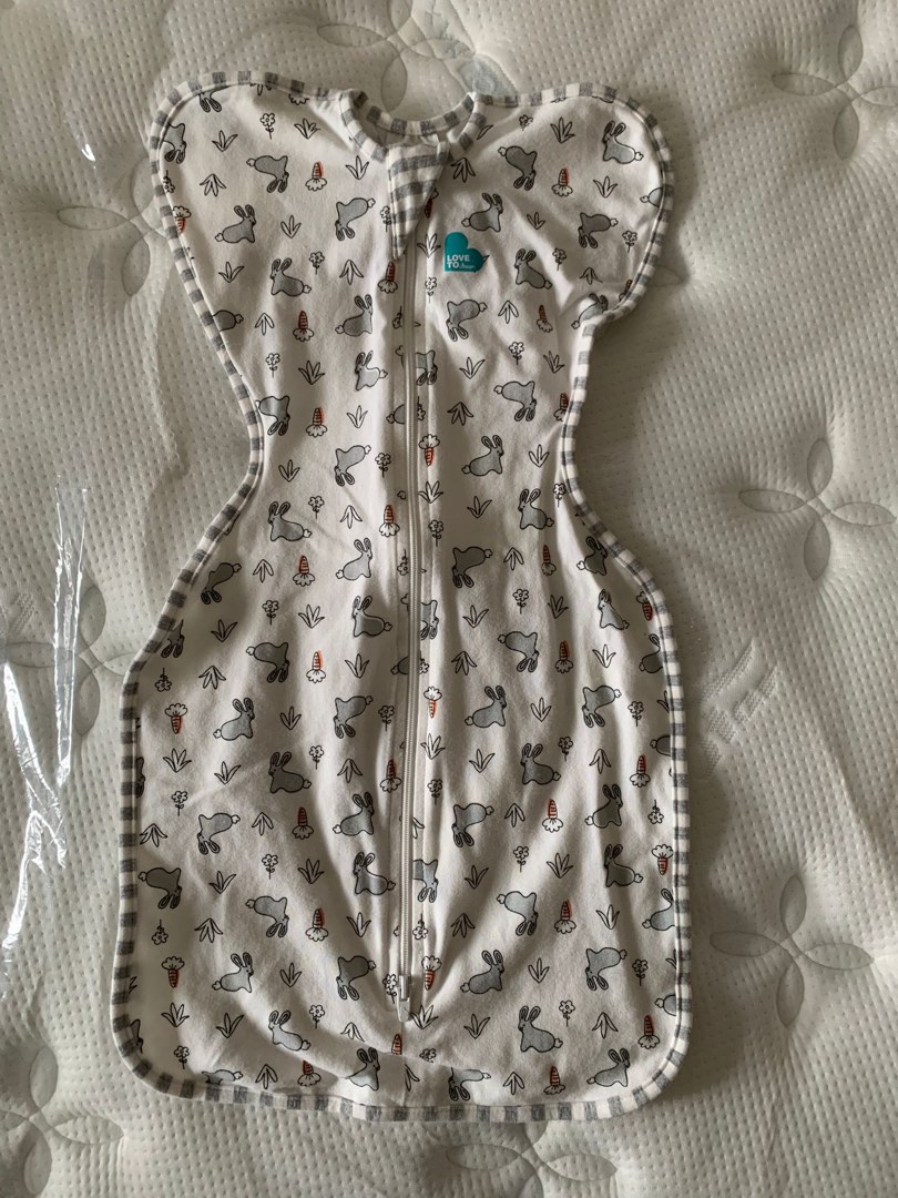 Swaddles, Babies & Kids, Babies & Kids Fashion on Carousell