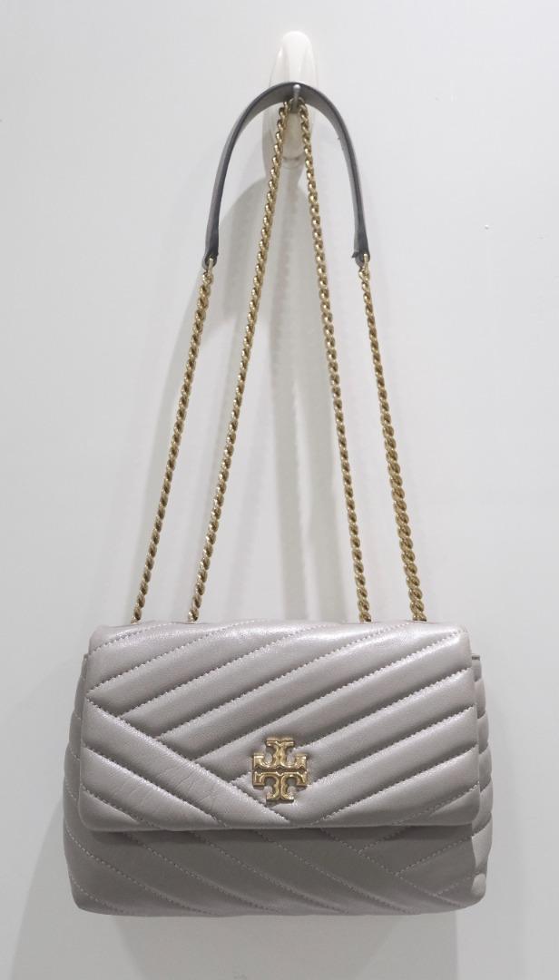 Jual tory Burch KIRA CHEVRON SMALL FLAP SHOULDER BAG GRAY HERON GREY - Kota  Dumai - Qanita Zalfa