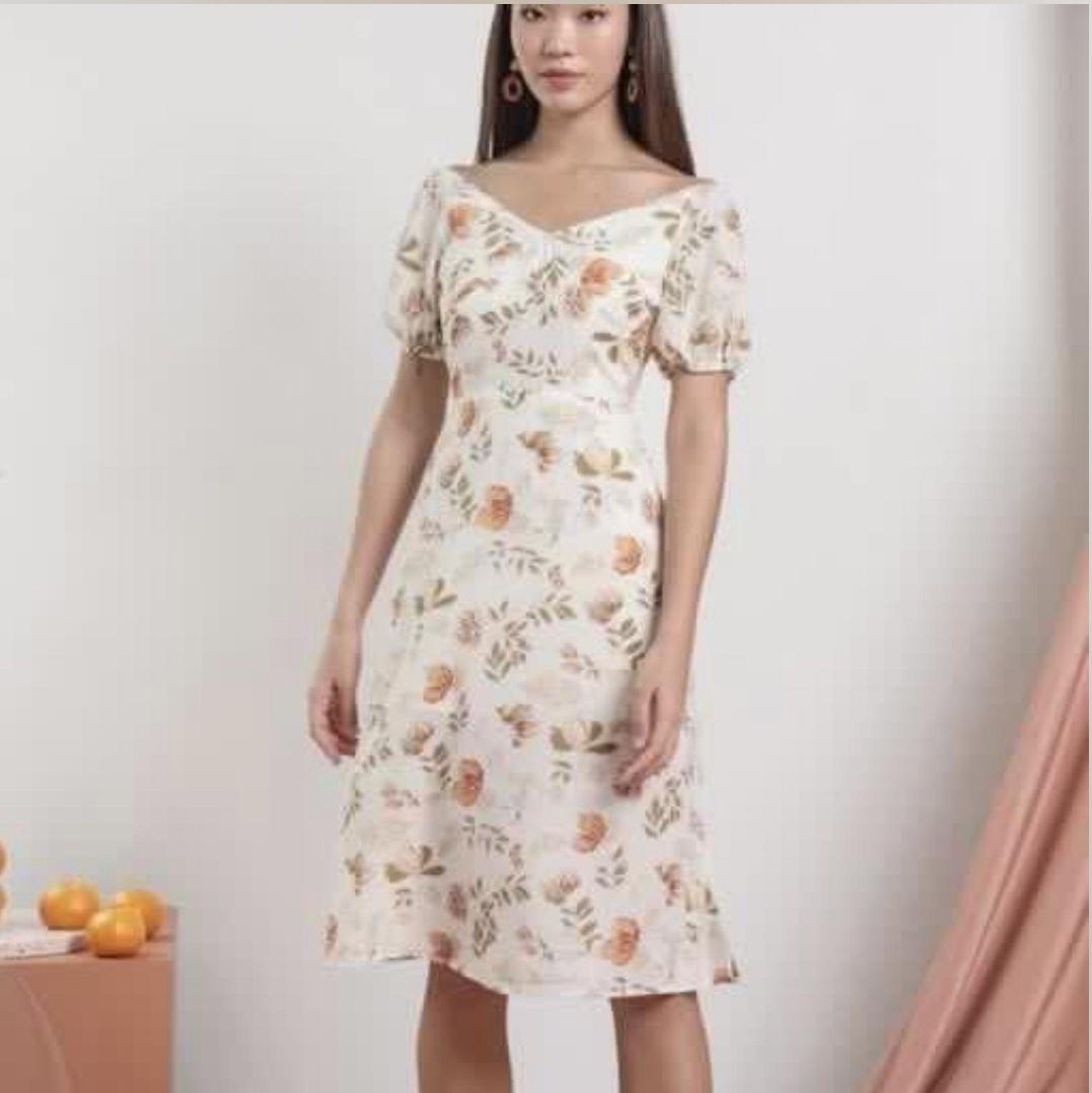 TTR The Tinsel Rack Belle Floral Puffy Sleeve Dress In White Floral (S