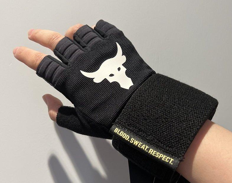 Project rock gloves 2025