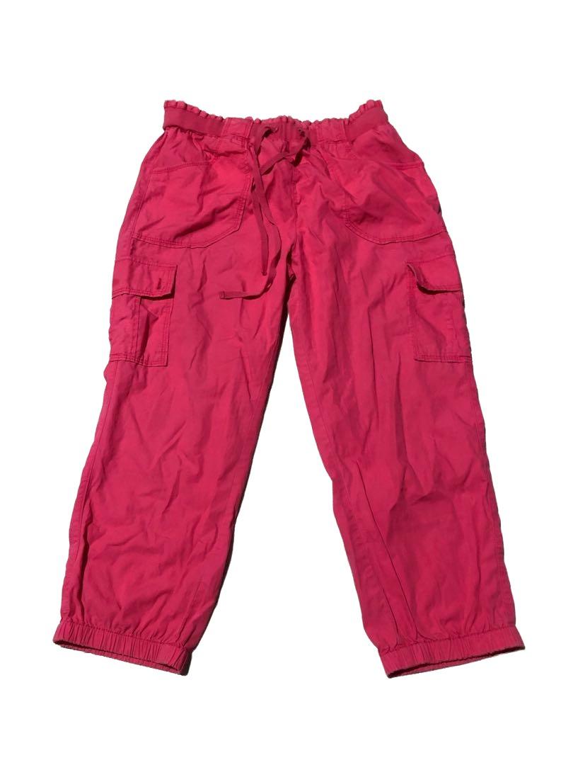 UNIQLO Cargo Pants, Women's Fashion, Bottoms, Other Bottoms on Carousell