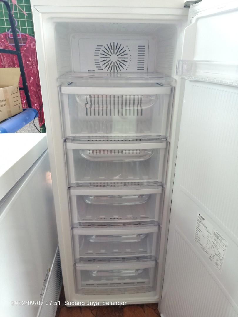 Upright Freezer Mitsubishi, TV & Home Appliances, Kitchen Appliances