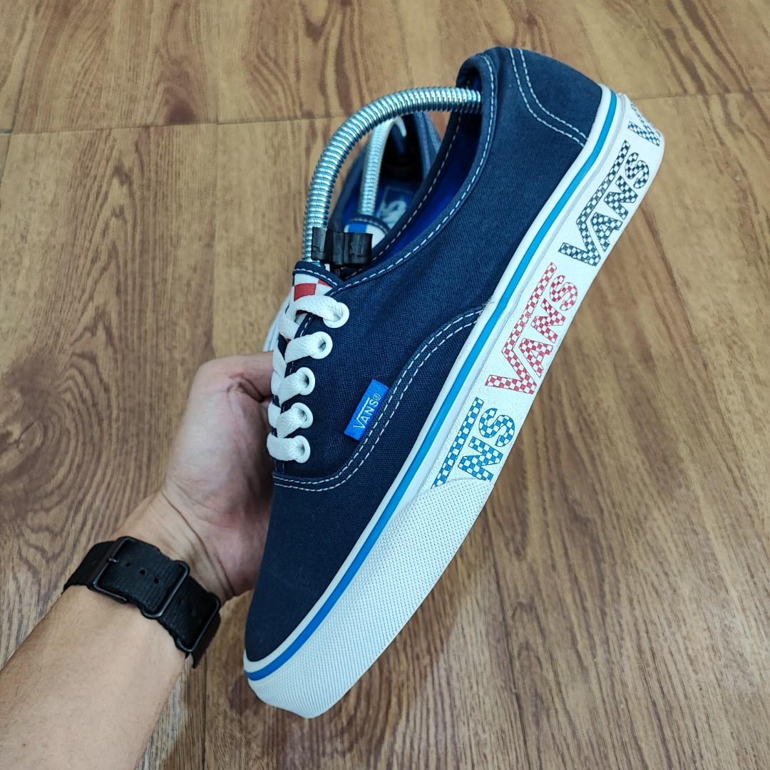 Vans shop checker tape