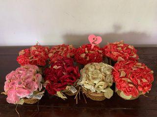 🌹💗Dollar Tree DIY Valentine's Day Light Up Candy Flower Vase/ Pink LED  Garland💗🌹 