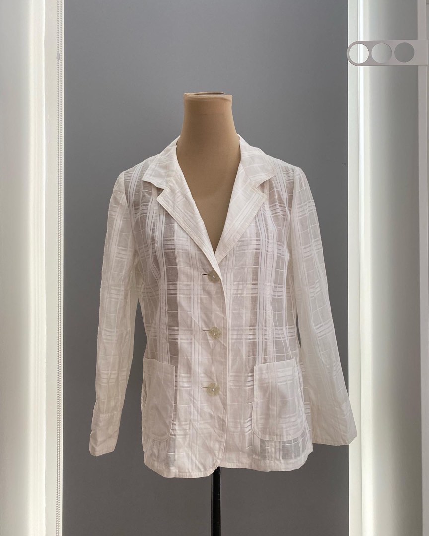 White blazer coat (Barong fabric) Preloved, Women's Fashion, Tops
