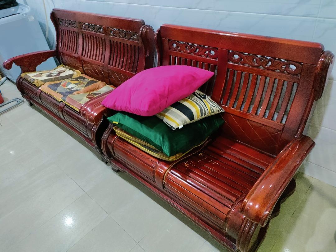 Second hand wooden sales sofa set