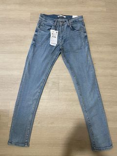 (Category: ) located in . Submitted by yourfavouriteprelovedstore (Listing ID 1183425722, Image 1). Description: .