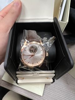 （分類：）位於 。 由 Watch2233 提交（商品編號 1163839469，圖片 1）。簡介： 。