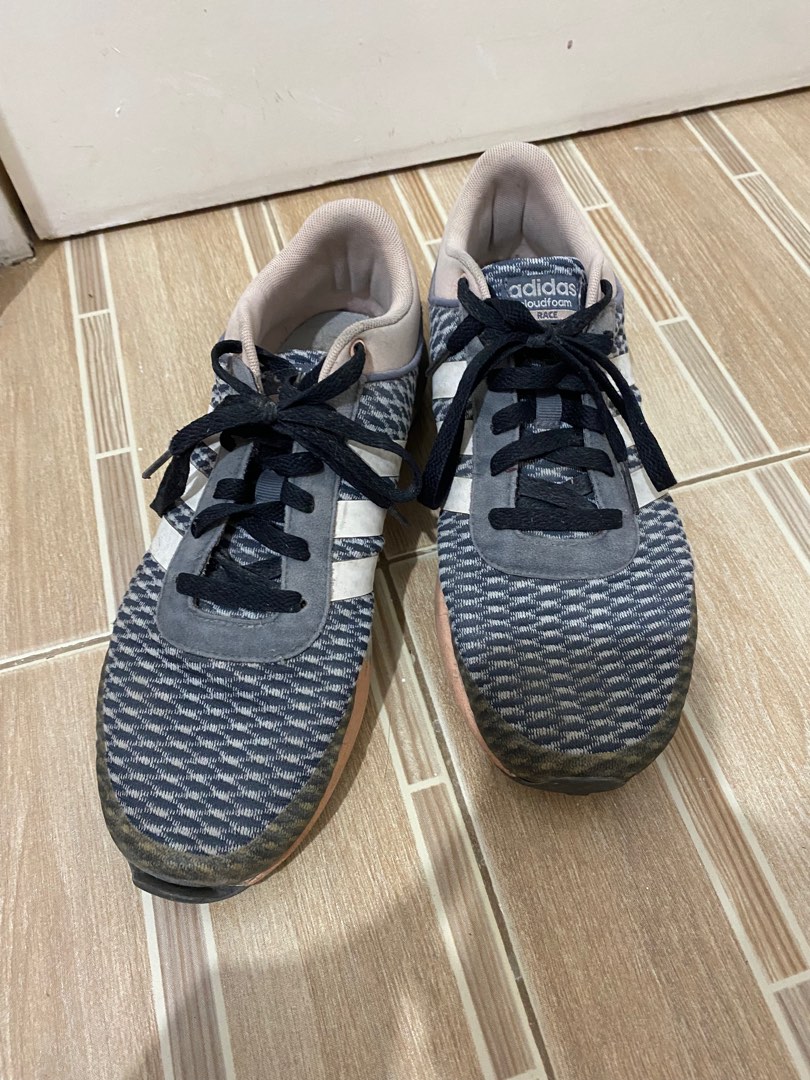 cloudfoam race adidas