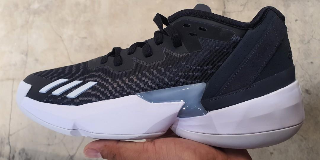 don issue 3 black and white