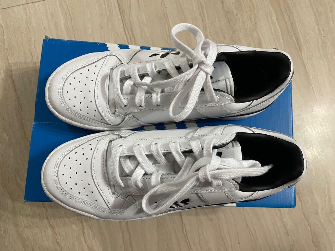 White 27 trainers online