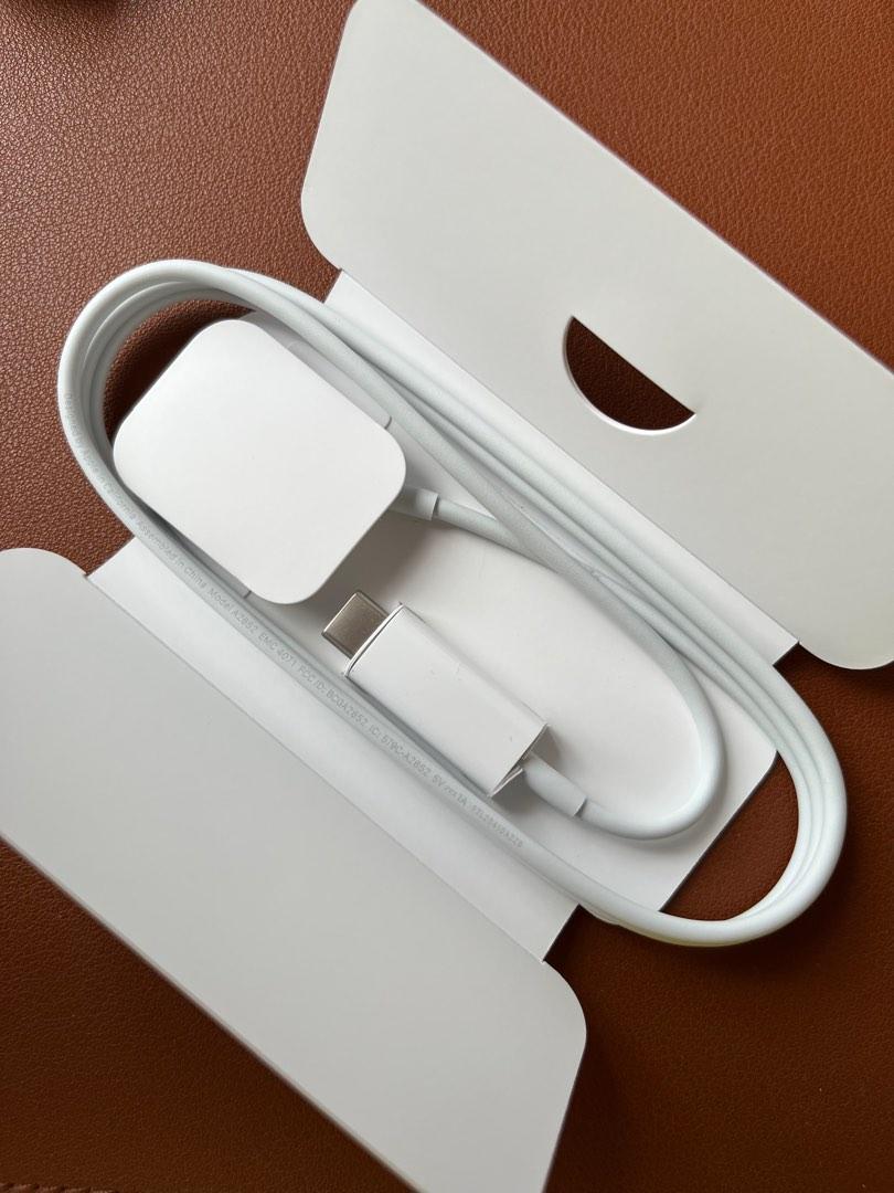 Original apple watch fast charger to USB C, Mobile Phones & Gadgets