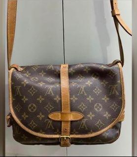 Authentic Louis Vuitton Saumur 30
