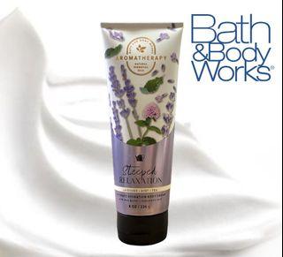 BATH & BODY WORKS AROMATHERAPY LAVENDER + MINT + TEA (STEEPED RELAXATION) ULTIMATE HYDRATION BODY CREAM WITH SHEA BUTTER & HYALURONIC ACID 8 oz / 226 g