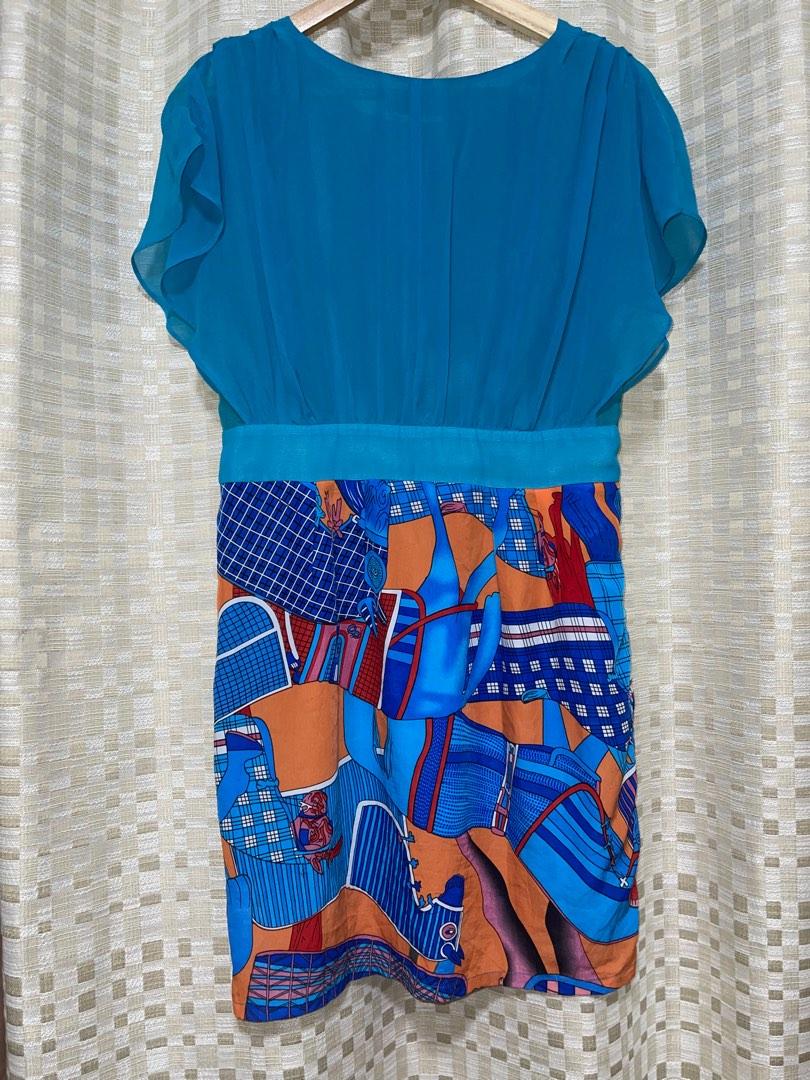Blue Chiffon Dress (Category: Dresses) located in San Mateo. Submitted by farfetchedclothes (Listing ID 1183671951, Image 2). Description: XL on tag FIRM PRICE RFS: Badly need space in my closet, got too much clothes. Need to let go of some. PLEASE READ CAREFULLY! • Actual colors may vary slightly due to lighting sources or your screen settings. • All items are 𝗣𝗥𝗘𝗟𝗢𝗩𝗘𝗗 unless stated as brandnew; minimal flaws may be present but will not 