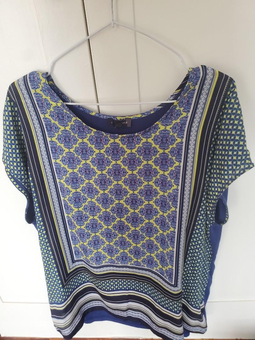 Vintage Los Angeles blue top