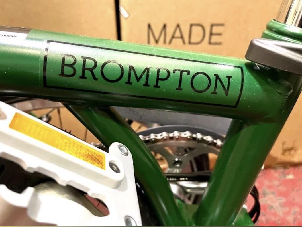 Brompton C Line Label BROMPTON RACING GREEN C LINE EXPLORE (M6L) : LAST UNIT, Sports ...