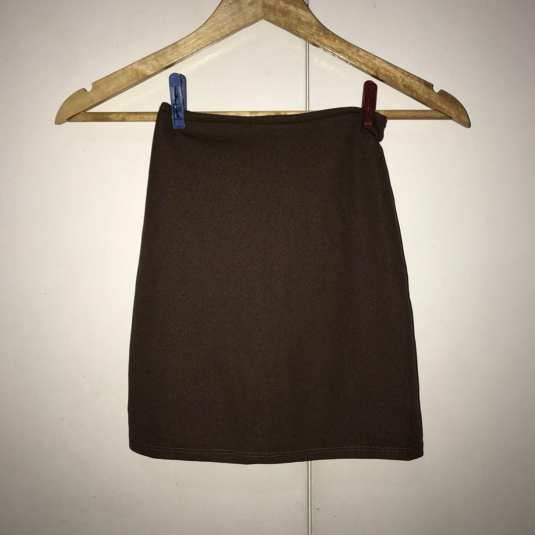 Brown skirt, Women's Fashion, Bottoms, Skirts on Carousell