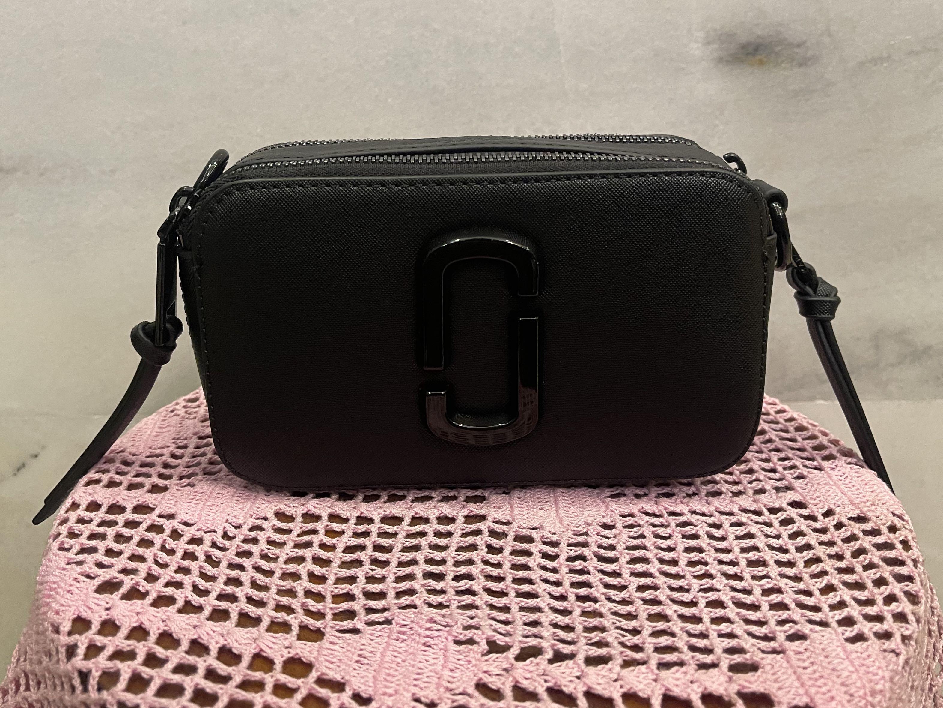 Marc jacobs top sling bag black