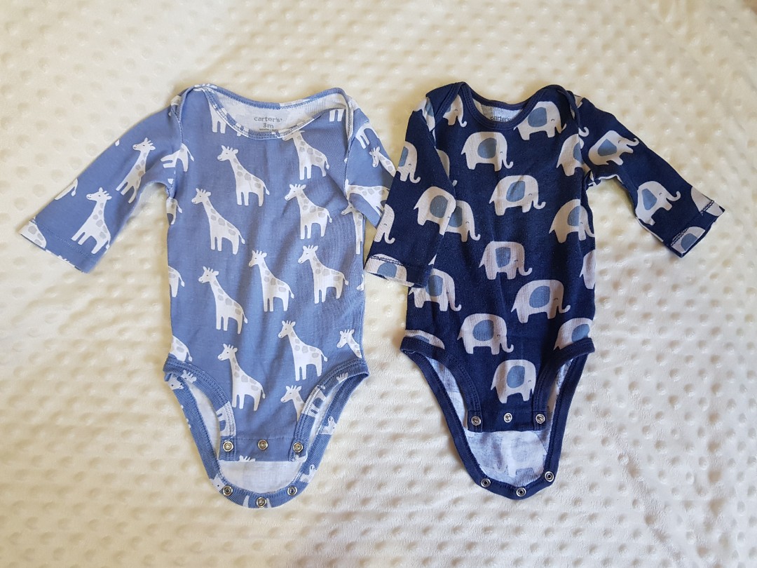 Carter's onesie 3 months Set of 2, Babies & Kids, Babies & Kids Fashion