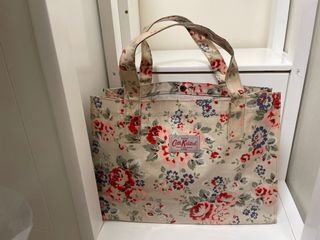 （分類：）位於 。 由 kwanlan 提交（商品編號 1183633334，圖片 1）。簡介： 。