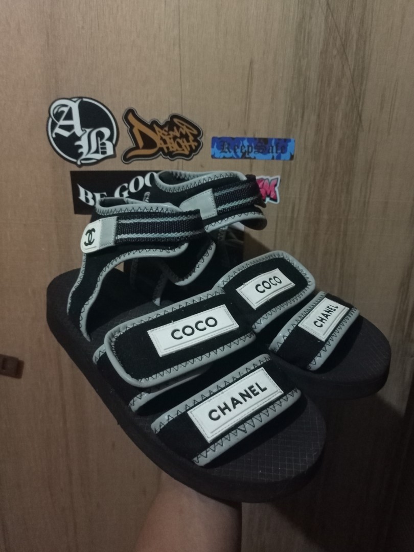 fusion Booth elektrode CHANEL COCO SANDALS, Women's Fashion, Footwear, Sandals on Carousell